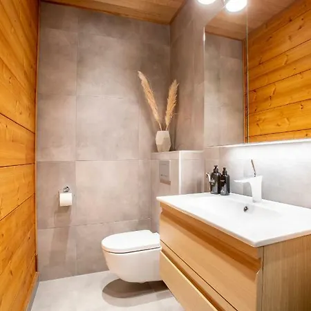 Riverside Luxury Daire *