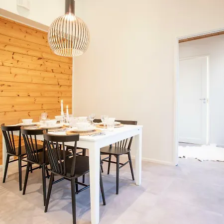 Riverside Luxury Apartamento