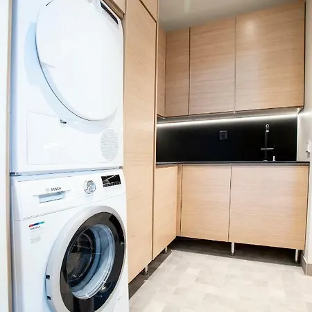 Riverside Luxury * ロヴァニエミ