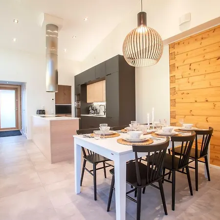 Riverside Luxury Apartamento