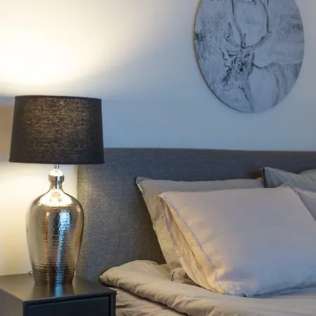 Huoneisto Riverside Luxury *