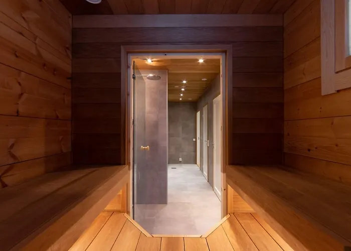 Riverside Luxury Ροβανιέμι